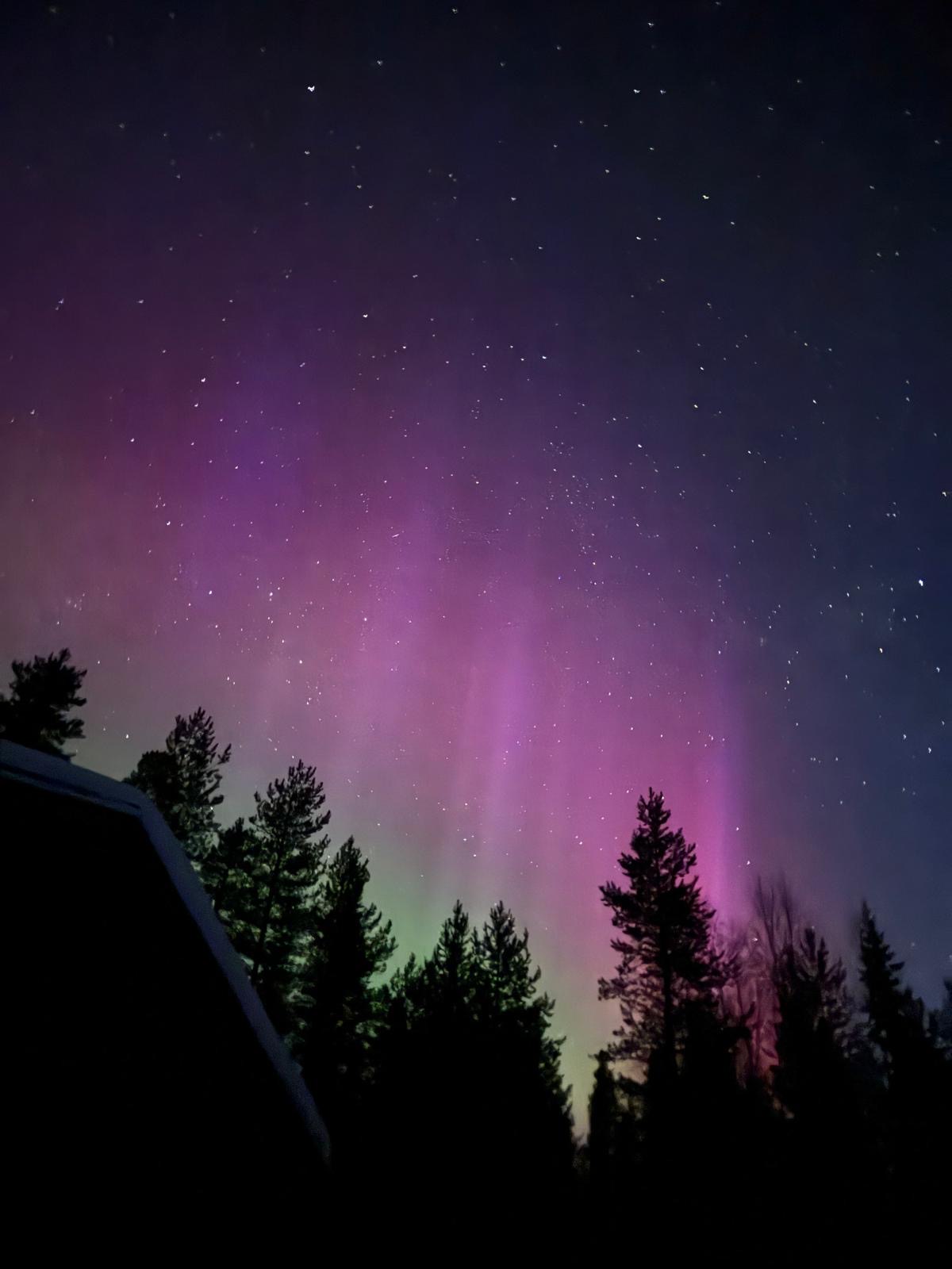 Northern Lights tour experience in Finnish Lapland — traveller photo 14