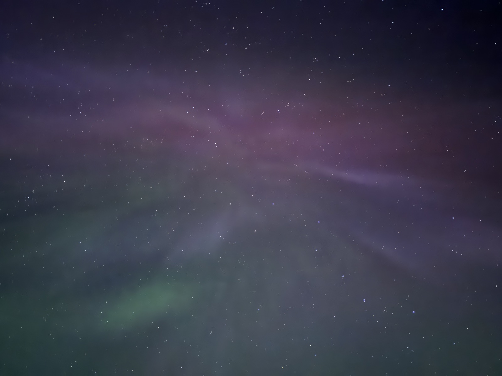 Northern Lights tour experience in Finnish Lapland — traveller photo 18