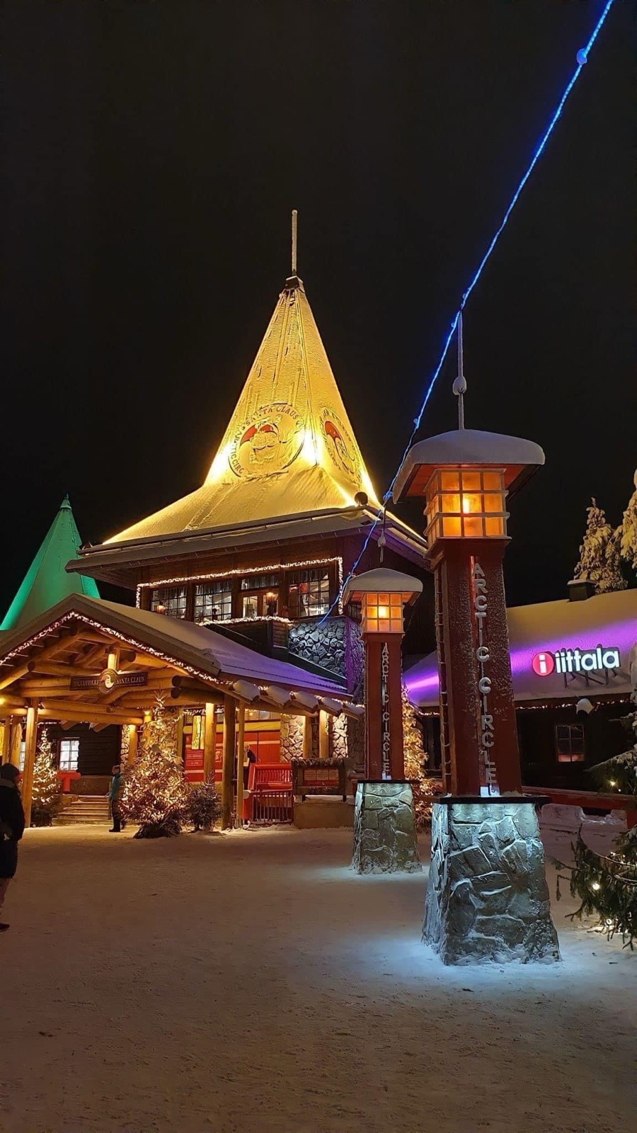 Northern Lights tour experience in Finnish Lapland — traveller photo 54